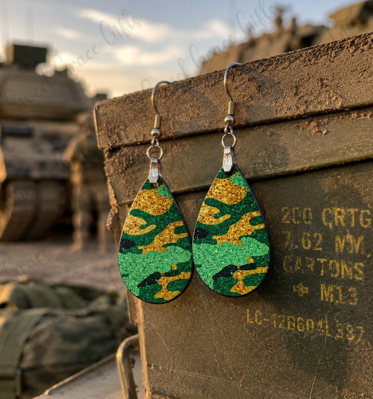 💚🖤 Army Camo Glitter Teardrop Earrings | Military Wife Earrings | Camouflage Dangle Earrings | Army Pride Jewelry Gift